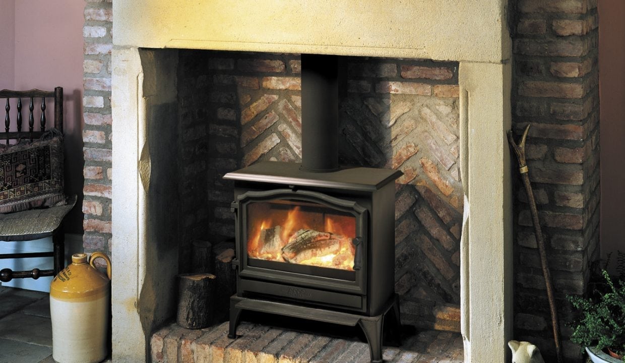 ESSE 100 Stove Lifestyle