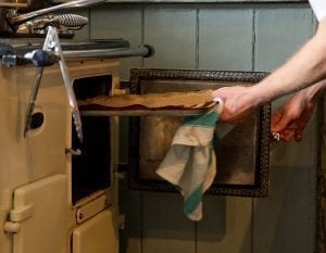 hale and co cooking in an esse range cooker