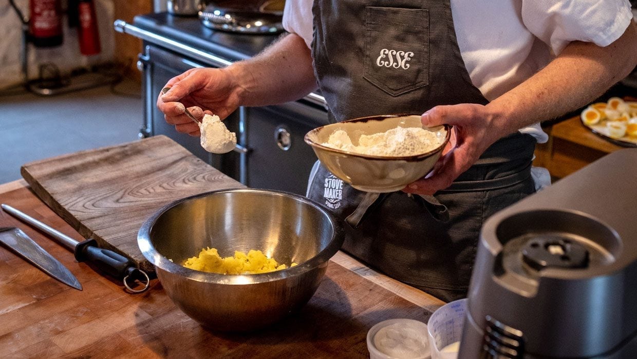 baked alasked cooked on the ESSE 990