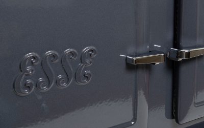 ESSE 990 ELX door ESSE script logo