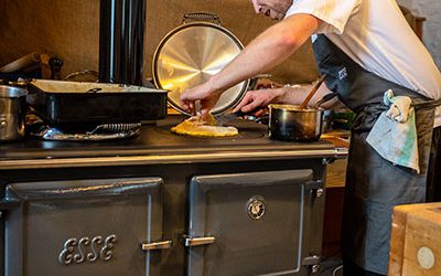 990-hybrid-river-cottage-8