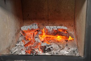ESSE 990 Hybrid burning logs small