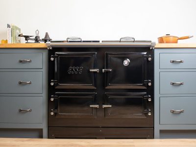 ESSE 1000 X black in blue kitchen