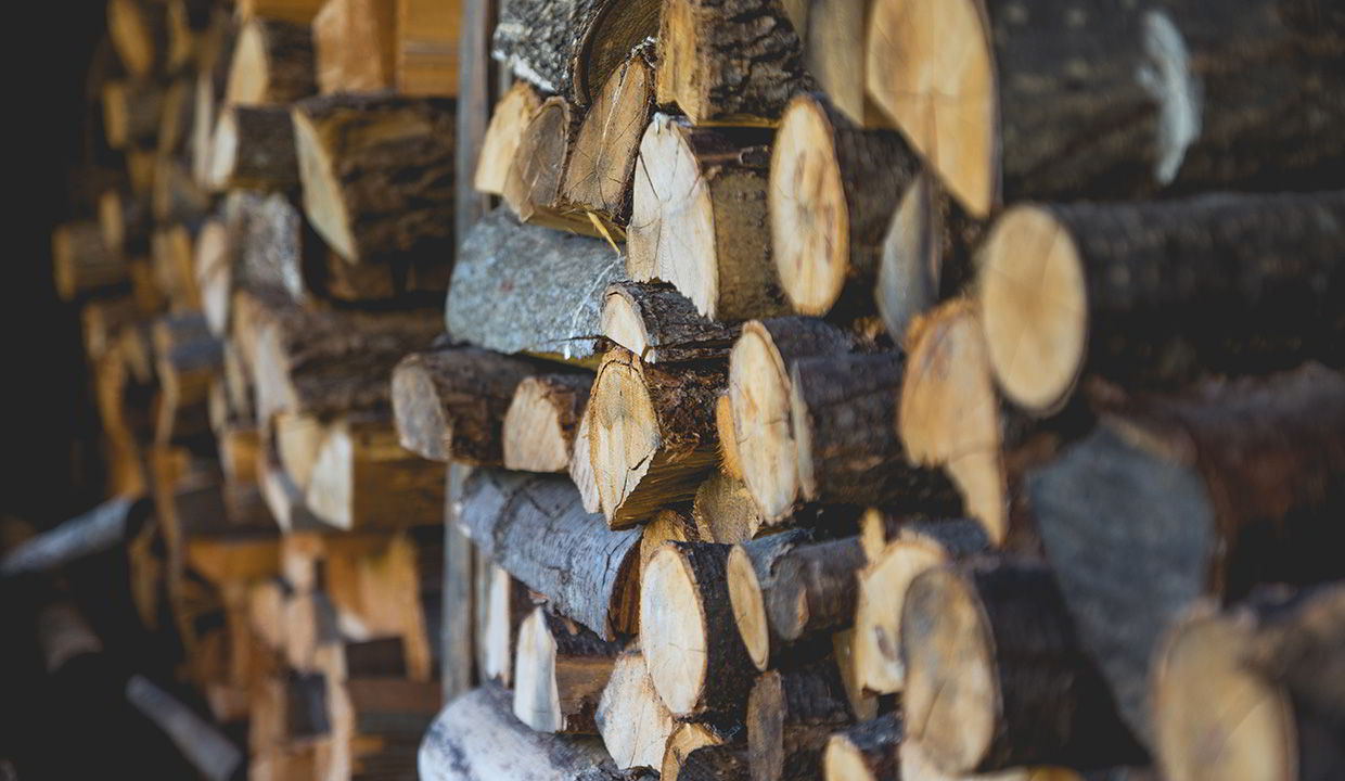 How to Tell Your Firewood is Ready to Burn