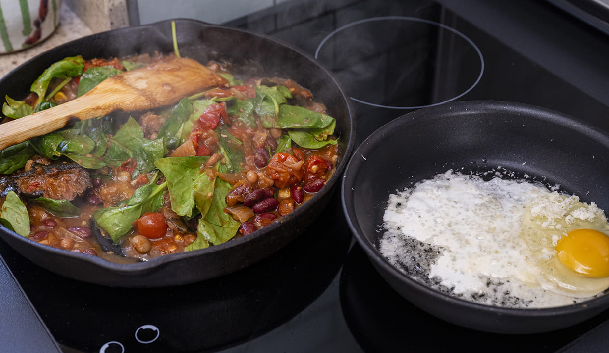 ESSE made Aubergine and Red Pepper Chilli