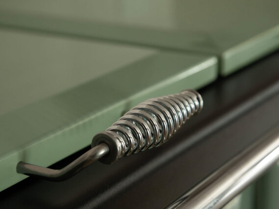 ESSE 1000 X Pro bolster lid handle