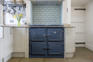 esse 1000 x pro shadow in dhb kitchen